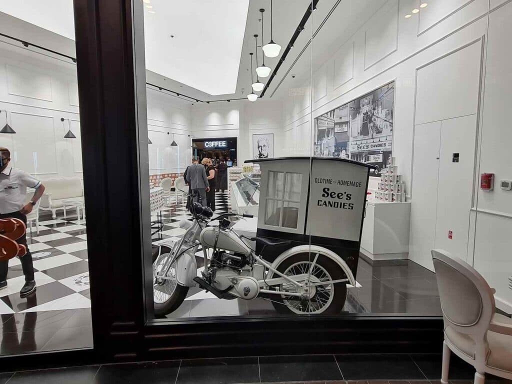 Sees Candies & Cafe gallery image 2
