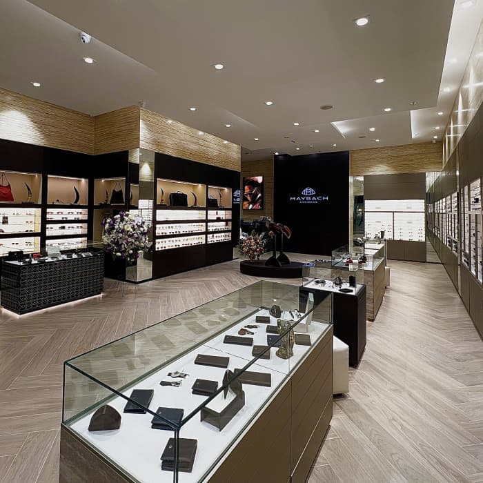 Maybach Yateem Optics